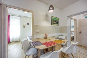 Apartments Jantar 