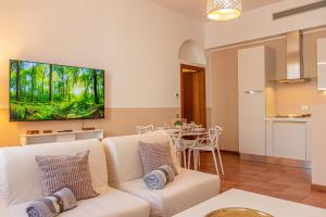 La ringhiera fiorita - 102 by Houset