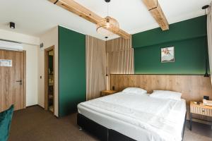 Double Room room in Stokker Hotel