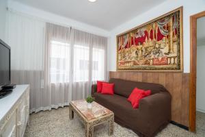 Basic Confort Apartamento Poeta marquina pb 2026