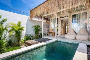 Wooden Wave Villa by Marigold