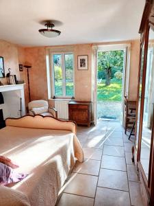 Villas Villa de 4 chambres avec piscine privee jardin clos et wifi a Ervauville : photos des chambres