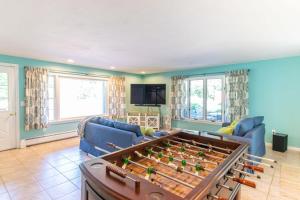 Water Views Private Pool Access to Cove