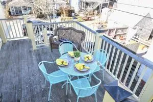 Rare Location on Commercial Street Exclusive Deck - Provincetown