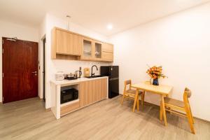 2CE APARTMENT & HOTEL