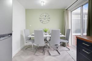 Deerness Viewpoint-Your Scenic Retreat in Brandon