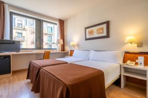 Superior Double Room room in Hotel Glòries