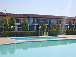 Vikys Apartment-by Goccia di Lago