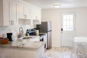 Sojourn Beachside Hideaway 2 BR