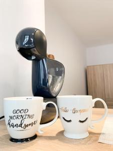 Super Central Chic Studio-free coffee, self check in & check out