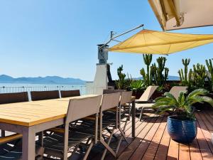 Superbe Penthouse avec vue panoramique sur la mer