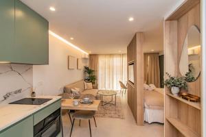 Marbella beach & center