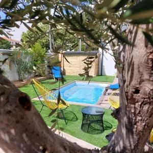 Maison familiale avec jacuzzi et piscine - Cité de Port-Neuf