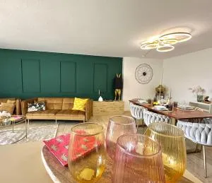 Exquisites Apartment + Terrasse - 温嫩登