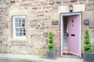 Northern Hideaways, Eider Cottage, Seahouses