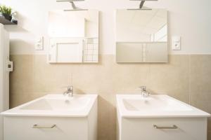 Le Mont neuf - Chambres avec cuisine au coeur de la nature type AppartHotel - sanitaires communs