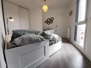 Appartements Charmant appartement cosy et paisible proche Paris - metro a 2min : photos des chambres