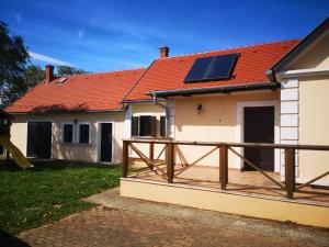 Gyümölcsliget Vendégház