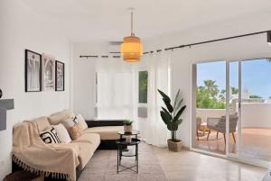 Apartamento elegante y minimalista en Calahonda - PUENTE 3 408