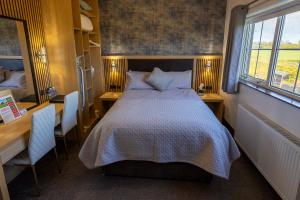 Standard Double Room room in Glendaloch B&B