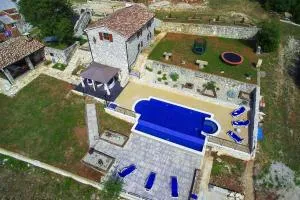 Beautiful stone Villa with private pool near Rabac by WiiBuk - Mali Turini