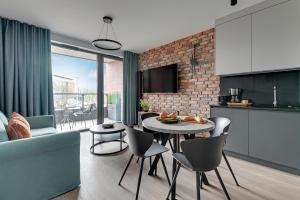 Scala 60E City Center Premium Apartments with Parking by Lion Apartments