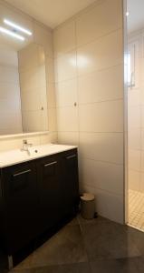 Appartements Appartement Simon - Les Deux Palmiers : photos des chambres