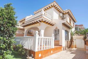 Fantastic town house in Lomas de Cabo Roig