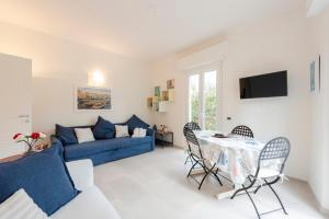 JOIVY Blissful Flat for 6, Close To The Beach