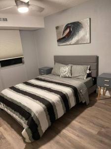 Lovely 2-Bedroom Condo with Pool and Gym