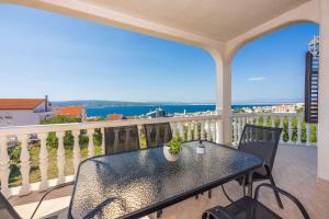 Meerblick Apartment mit WiFi, Grill, Klima und strandnah