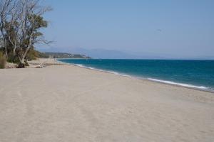 La Familia Luxury Private Maisonettes near the sea