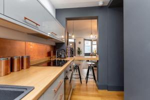 Modern 2-Bedroom House in Blackpool Near Seafront