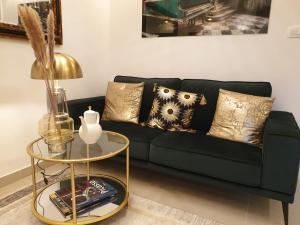 Split Old Town Oasis