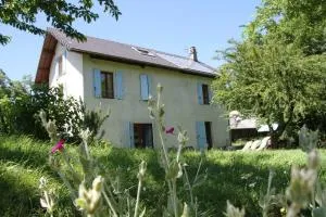 Maison de campagne bucolique et ressourçante - Arvillard