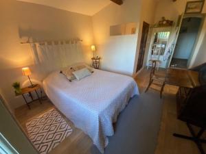 Maisons de vacances Castellet, Mas provencal, piscine dans les vignes : photos des chambres