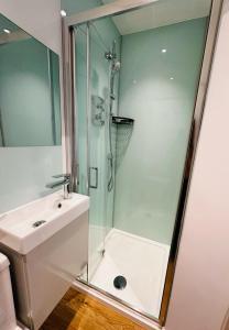 Upper Rock Brighton – Apartments