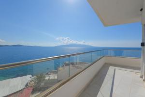 Pepper 40 Saints Apartments