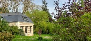 Chambre rénovée en 2024 avec cuisine-séjour-salon partagés