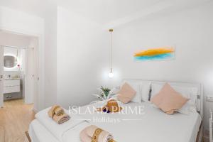 Family Garden Relax Holiday in Los Cristianos LC26