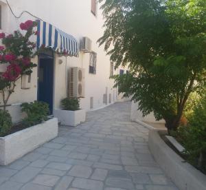 Agora Center Building - Room 14