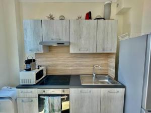 charming T2 - 2 minutes walk from Monaco