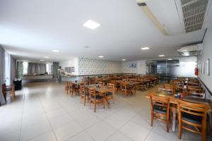 Colonial Flat Hotel