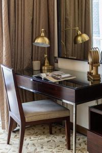 Frank Porter - Emaar Residences Fashion Avenue