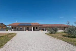 AGRITURISMO INCANTO - Custoza