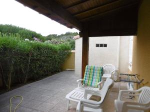 HOLIDAYLAND 419 VILLA T3 MEZZANINE 7 couchages climatisé avec véranda NARBONNE PLAGE