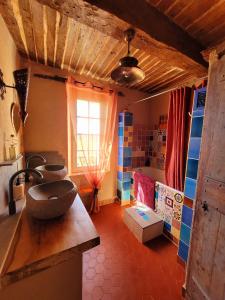 Maisons d'hotes Au Puits de la Fontaine : photos des chambres