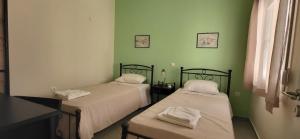 Stamatis House - In the center of Lakka Paxos