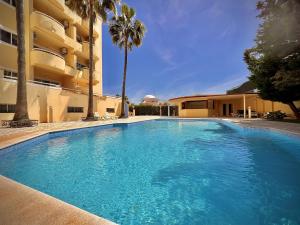 Albufeira Marina Sol With Pool by Homing