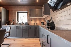 Idre Sky Mountain Lodge- Ski in Ski out